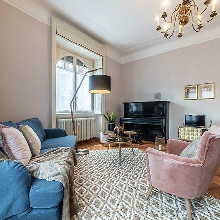 Joivy Sophisticated 3-Bed Flat With Desk Apartment Милано Екстериор снимка